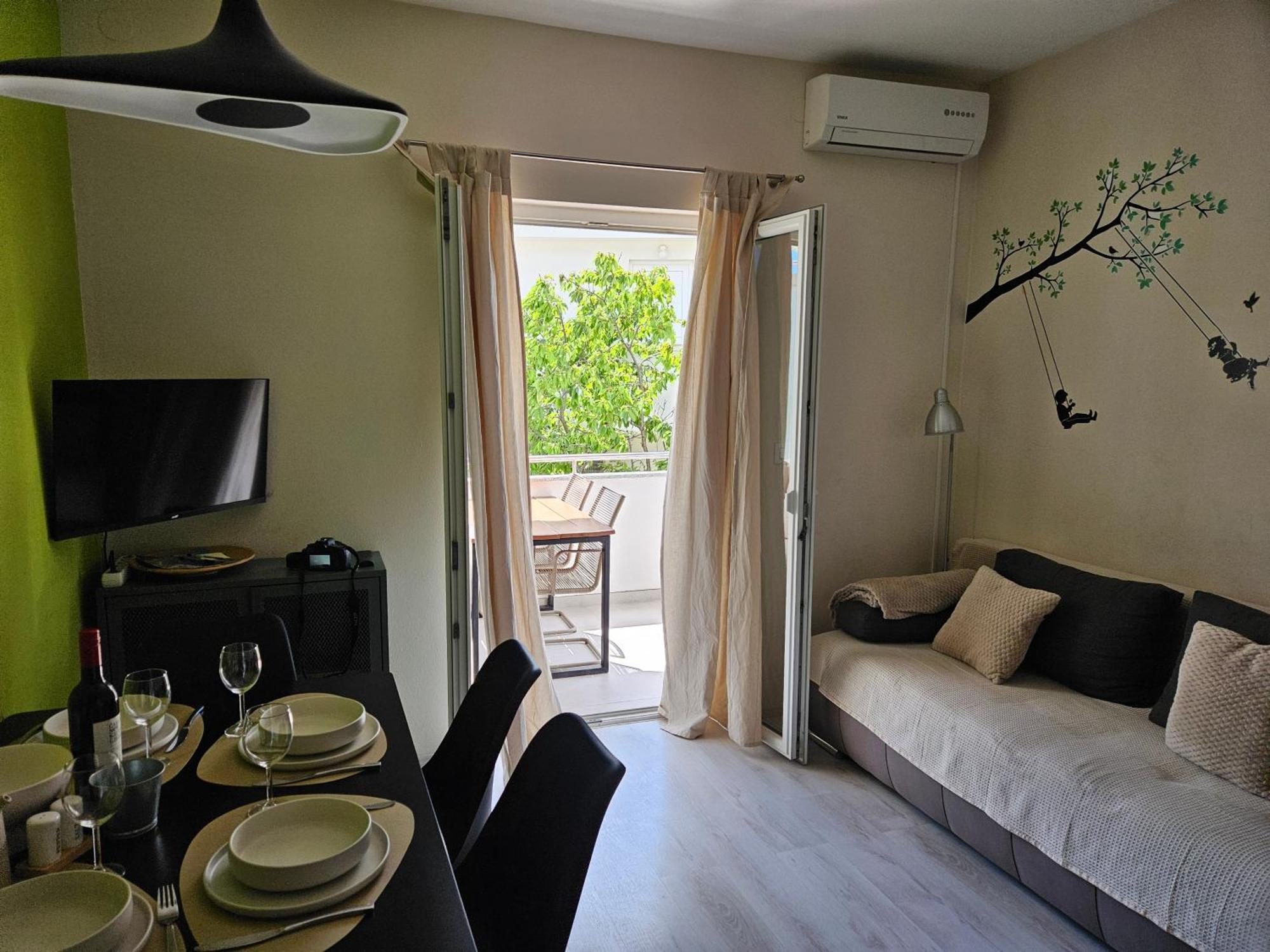 Charming Seaside Apartments Noa & Jakov, Zaboric Sibenik Bagian luar foto